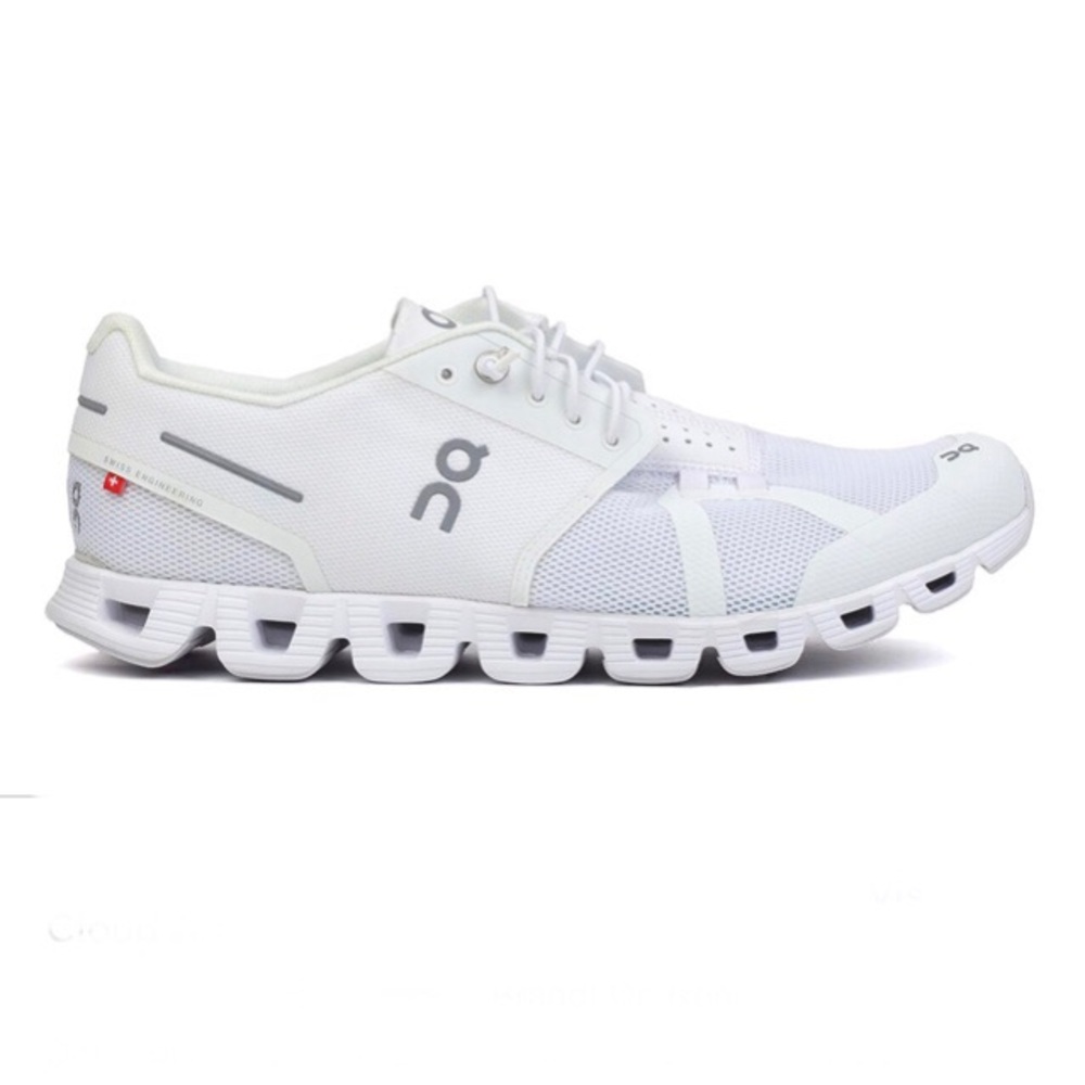 On Running Cloud Shoes White